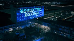 Ford-Werke Standort Köln bei Nacht